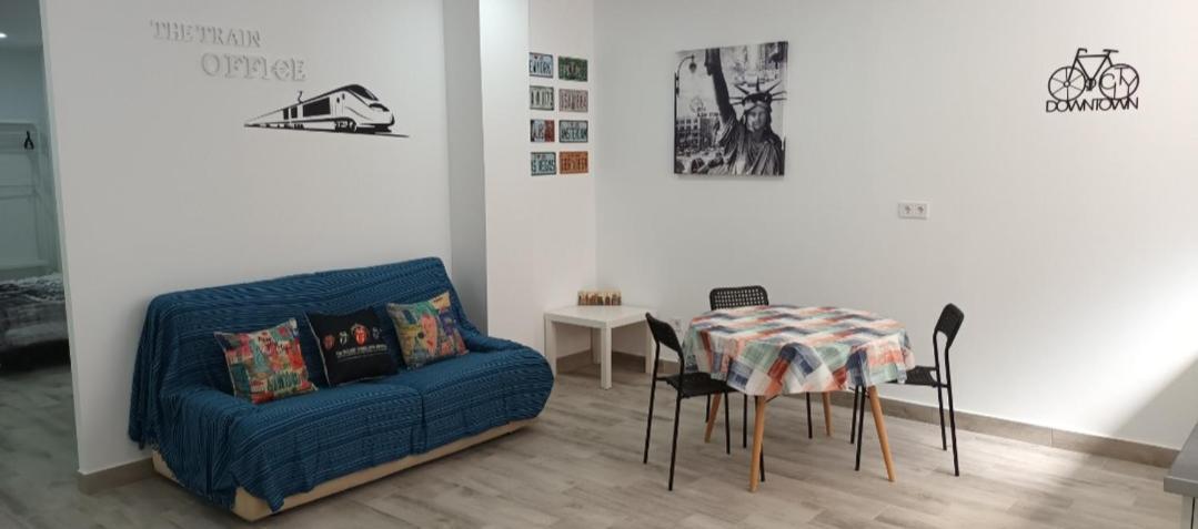 The Train Office Estudio 01 Αλικάντε Εξωτερικό φωτογραφία